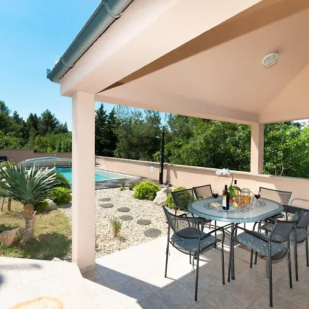 Apartamento Matas-4 By Interhome Rovanjska