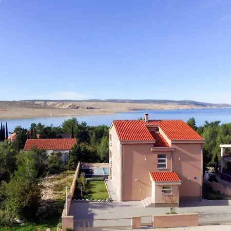 Matas-4 By Interhome