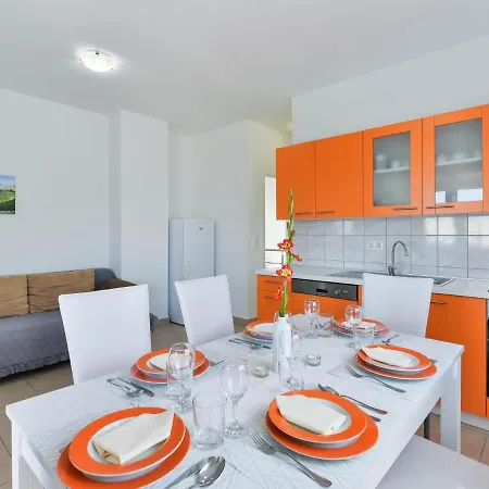 Apartment Matas - Srd318 By Interhome