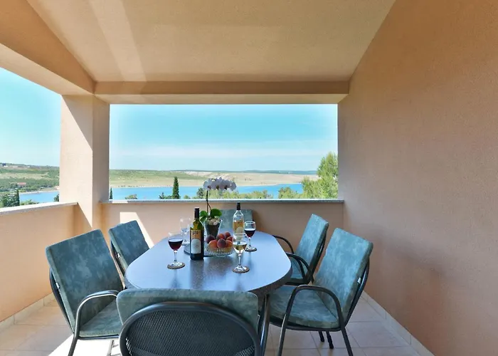 Matas-4 By Interhome * Rovanjska